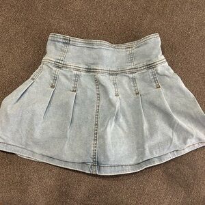 SHEIN size 26 Jean skirt with shorts underneath never worn